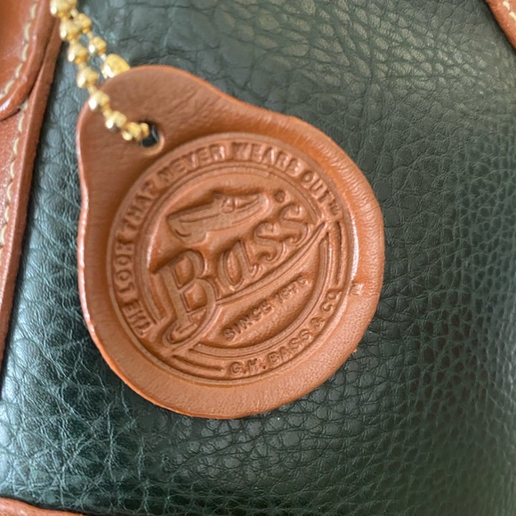 Authentic Genuine Leather Bass Mini Shoulder Bag - Picture 2 of 4